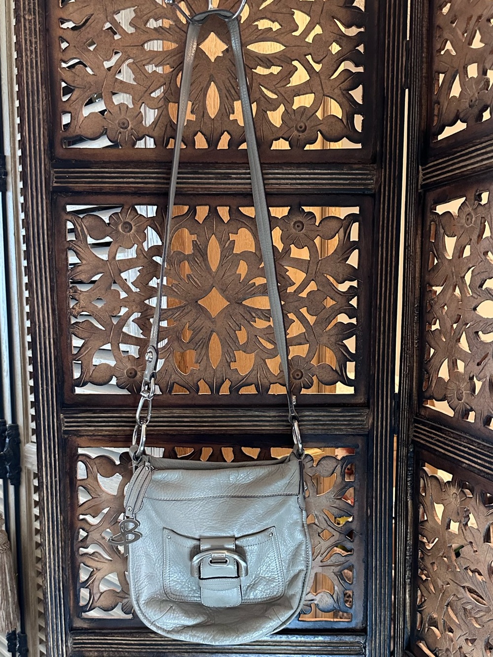 B. Makowsky Light Gray Pebbled Leather Silver Buckle Crossbody / Shoulder Purse.